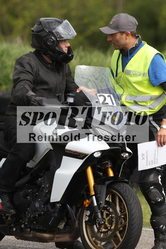 /Archiv-2025/10 23.04.2025 Cornu Master School ADR/rot-rouge/21